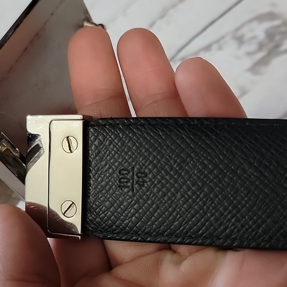 Louis Vuitton Reversible Belt - Picture 5 of 6